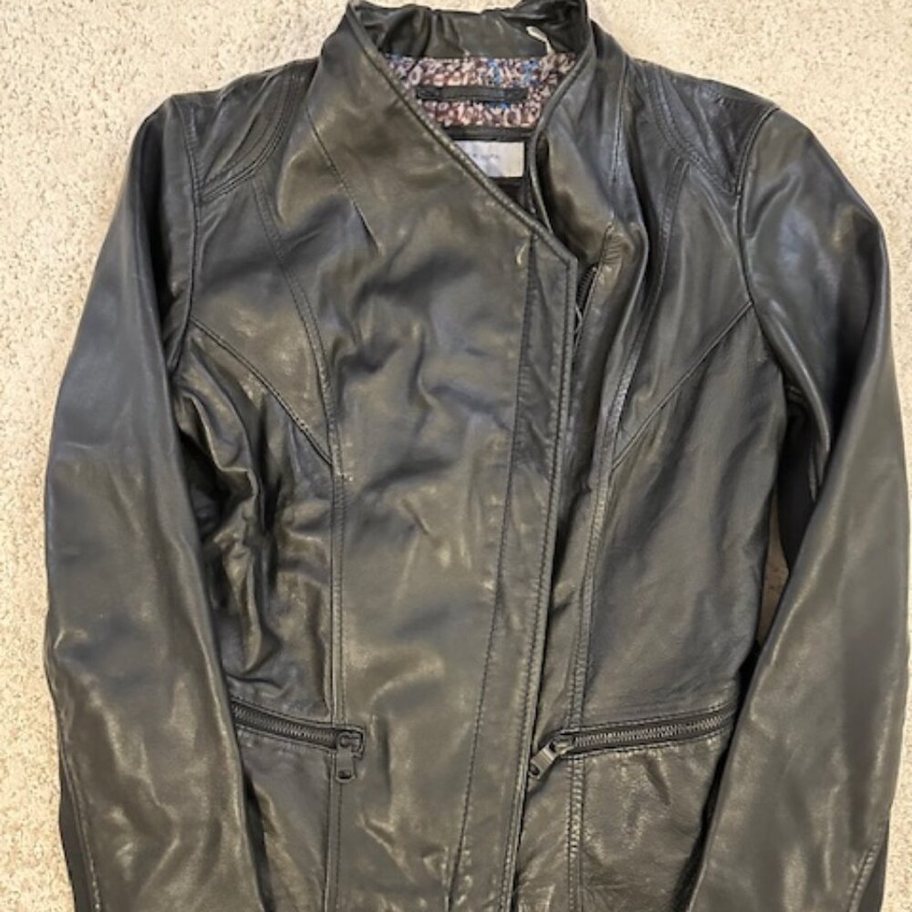 Andrew Marc Black women's leather jacket size M